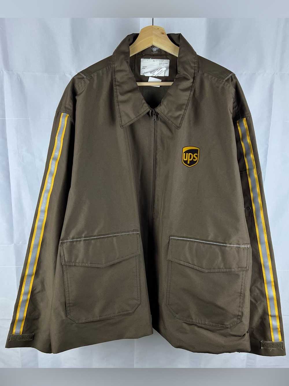 VINTAGE TWINHILL UPS UNITED POSTAL SERVICE FULL ZIP JACKET SIZE 3XL